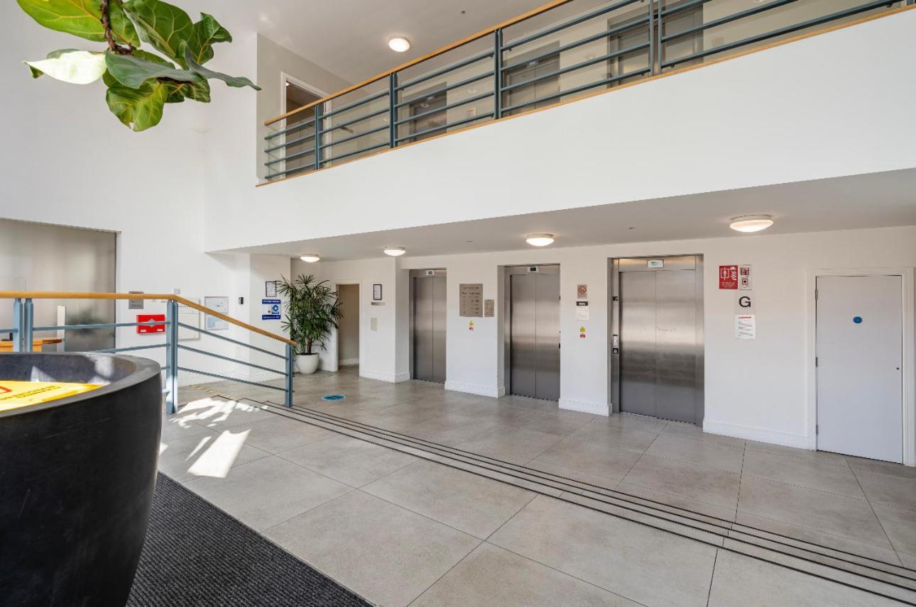 Spacious 2 Bedroom Penthouse Retreat London Kültér fotó